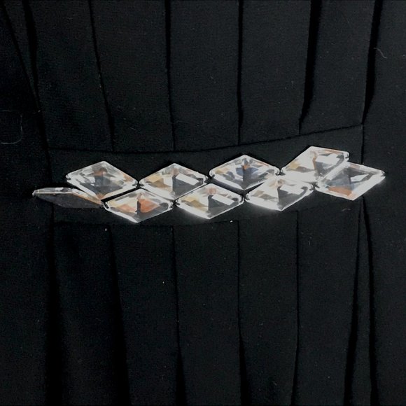 NWT Womens Size 14 Ann Taylor LOFT Black Embellished Pleat Detail Midi Dress - Picture 3 of 4